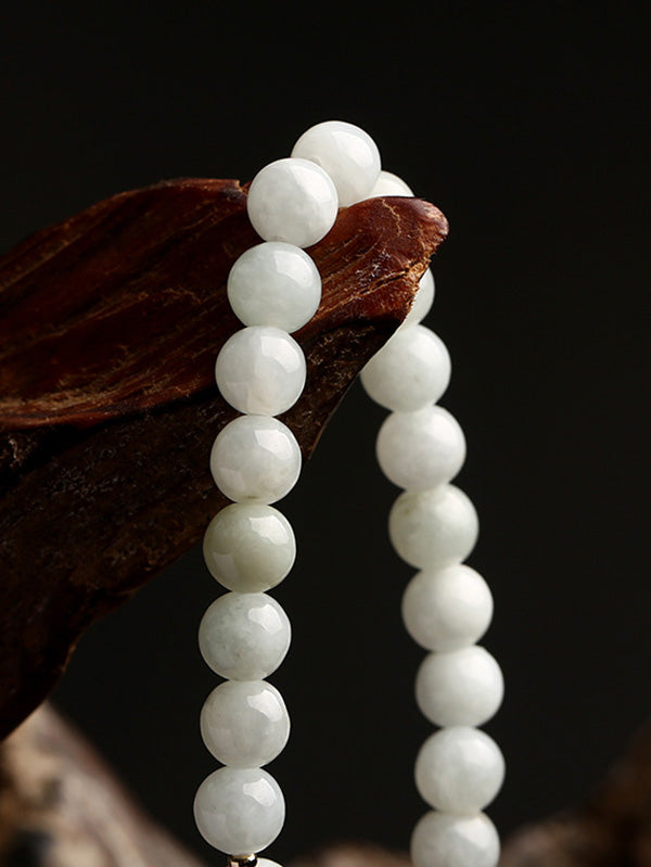 Beautifully Finished Garment in a Timeless Design