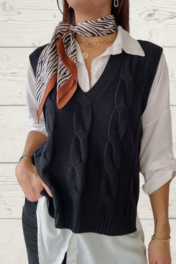 Elegantly Styled Sweater for Everyday Wear
