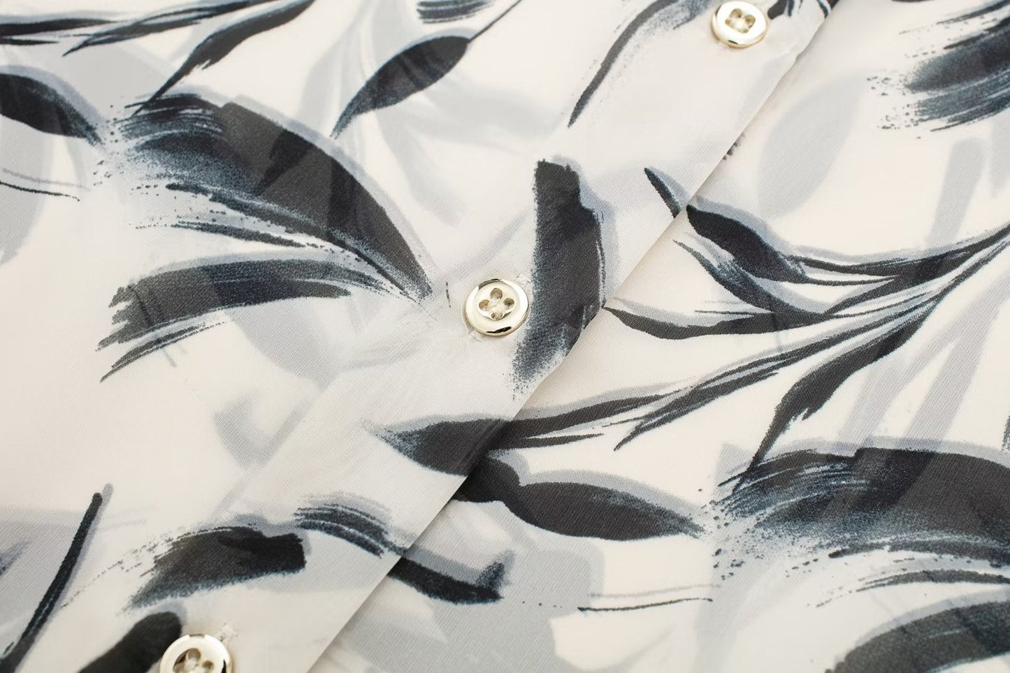 Classic Vintage & Enduringly Stylish Shirt