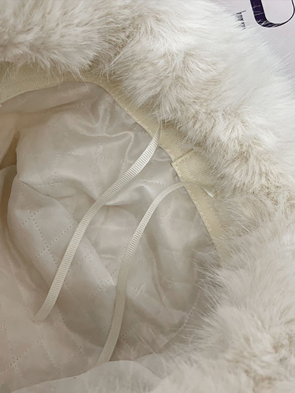 Beautifully Finished Garment in a Timeless Design