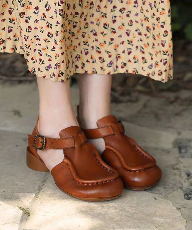 Classic Vintage Sandals with a Flattering Fit