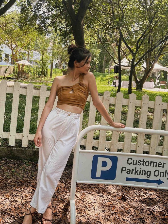 Beautifully Crafted Top in a Classic Style