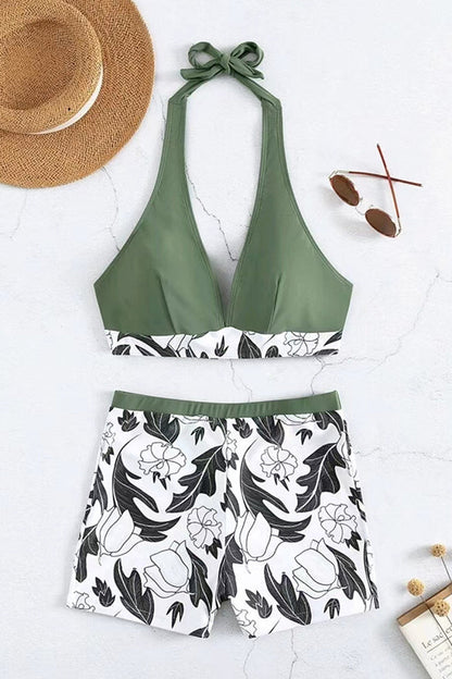 Effortlessly Elegant Bikini with a Timeless Design