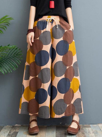 Elegantly Styled Pants for Everyday Wear