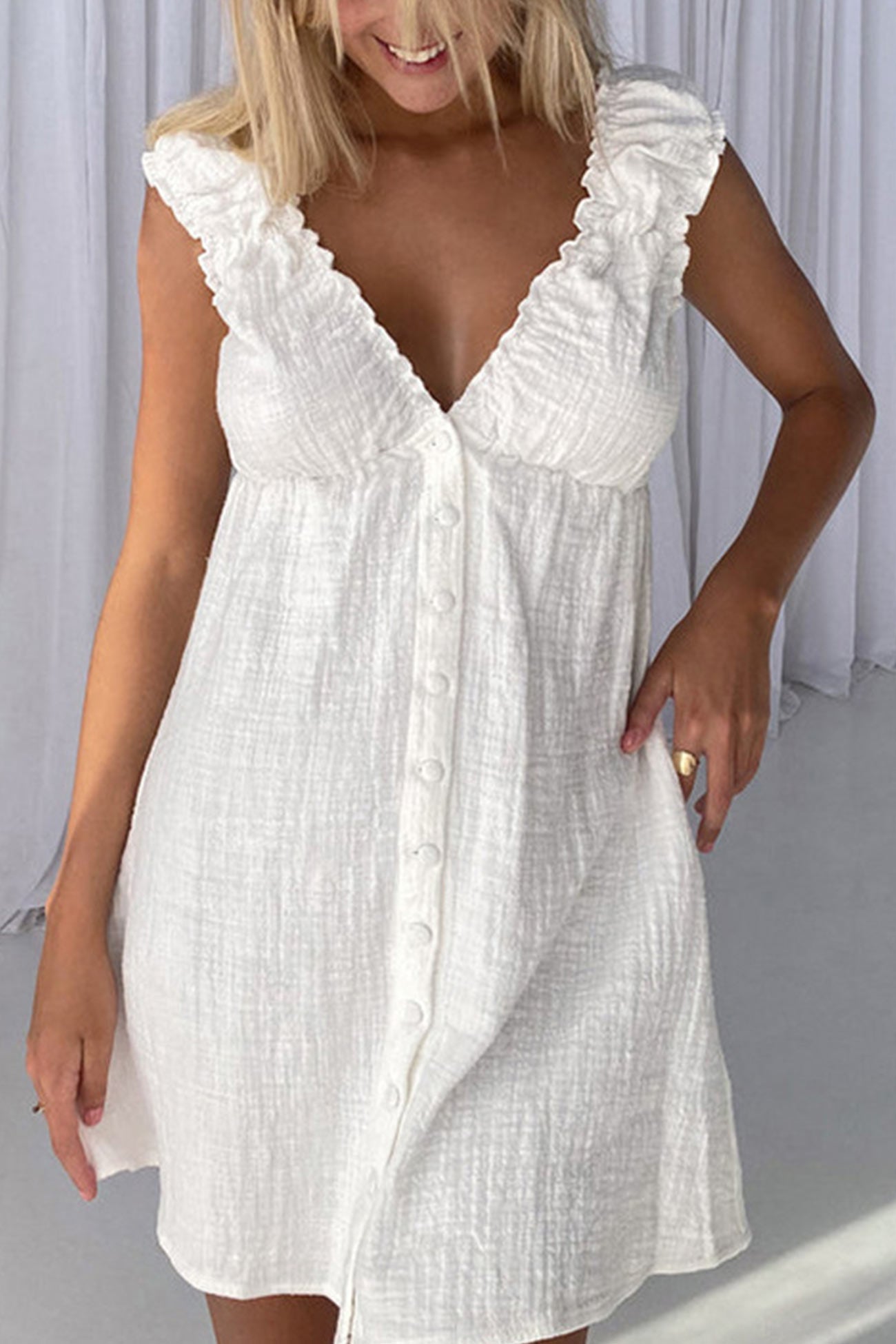 Classic Vintage Dress with a Flattering Fit