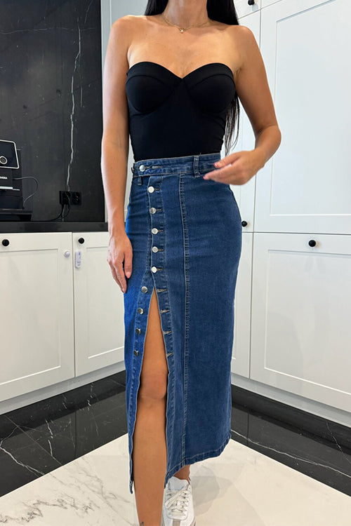 Beautifully Crafted Garment in a Classic Style