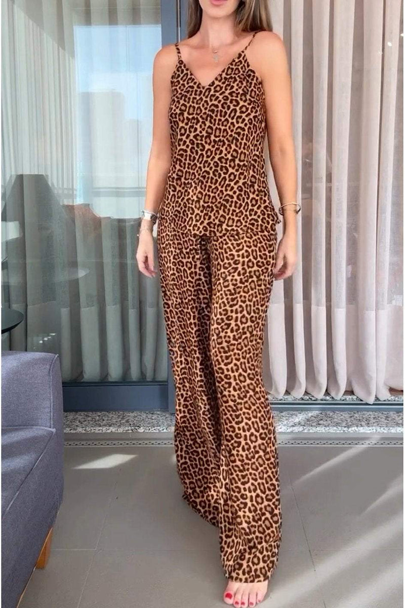 Beautifully Finished Trousers in a Timeless Design