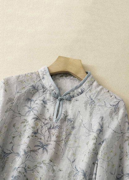 A Vintage Style Shirt with Delicate Timeless Details