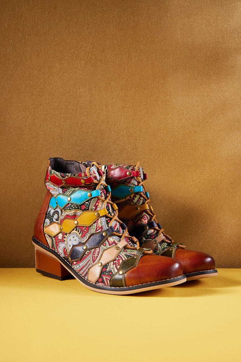 Well Tailored Boots with a Graceful Silhouette