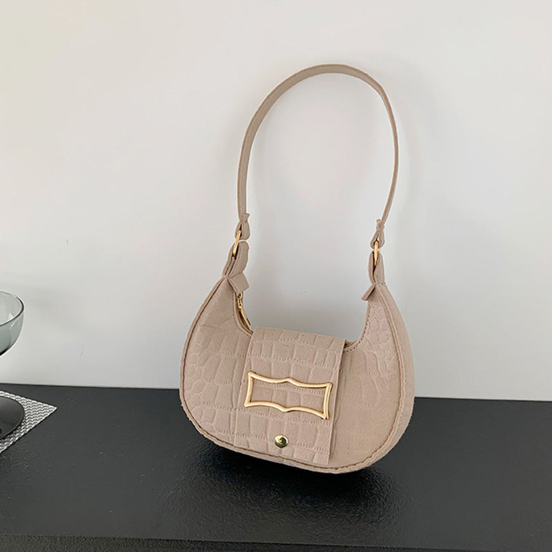 Sophisticated Bag with a Clean Classic Look