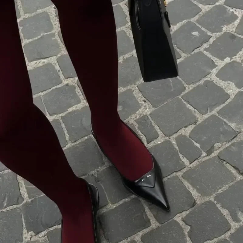 Beautifully Finished Garment in a Timeless Design