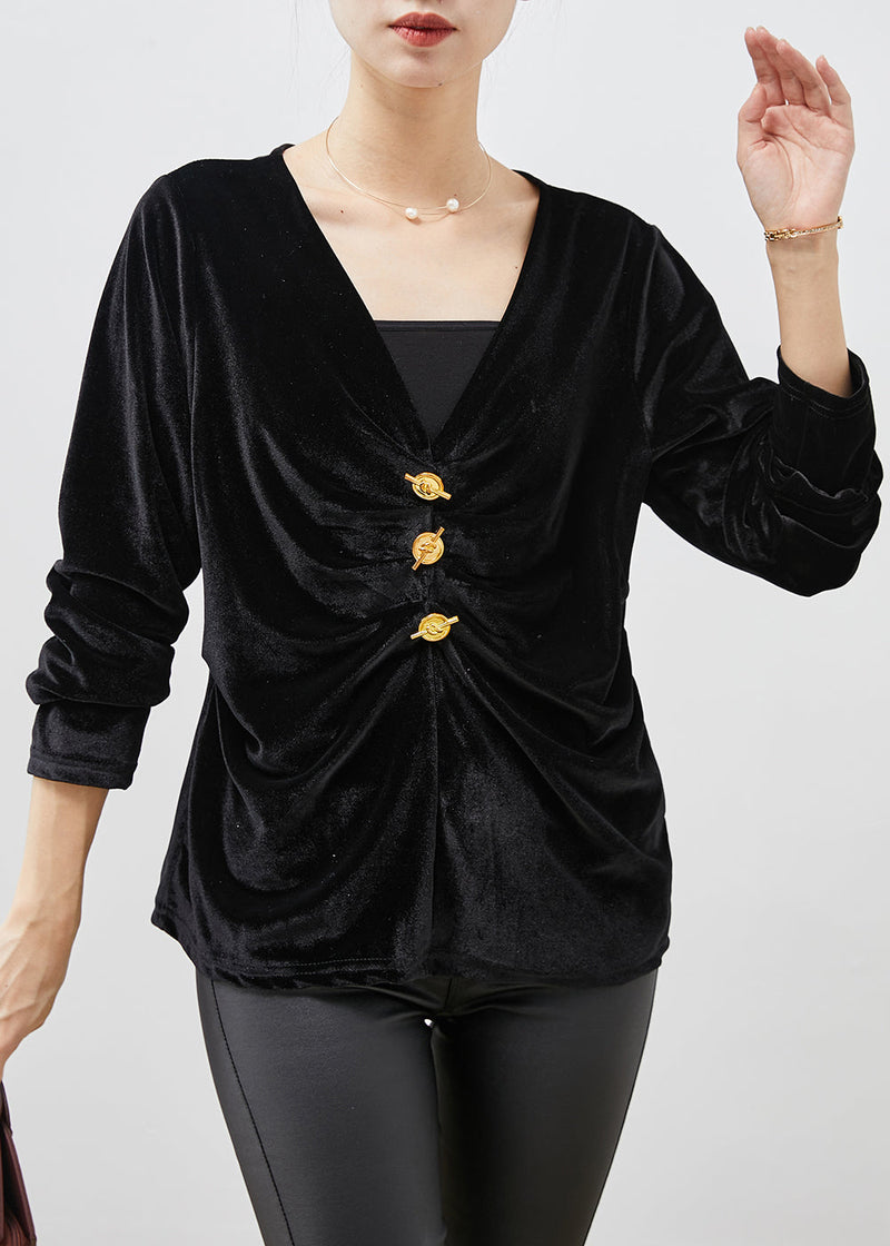 Beautifully Finished Blouse in a Timeless Design