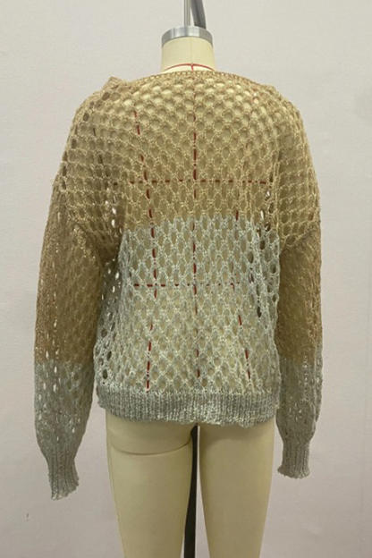 Effortlessly Elegant Garment with a Timeless Design