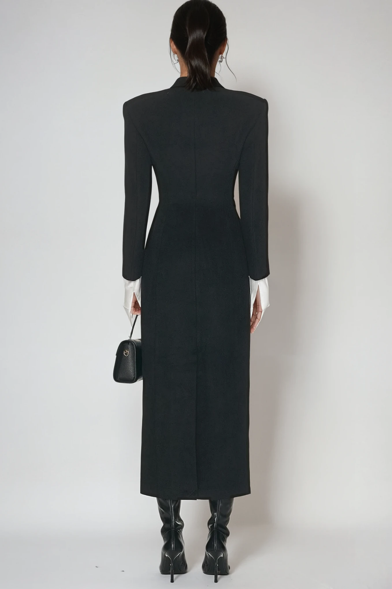 A Vintage Style Coat with Delicate Timeless Details