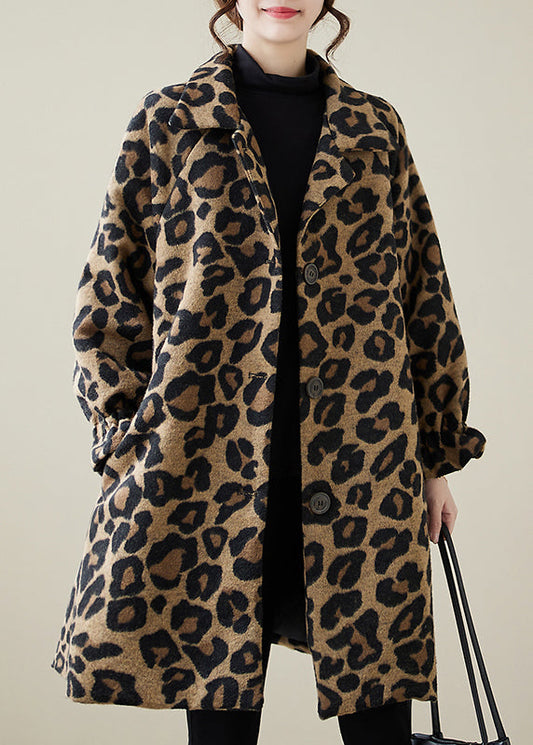 Classic Vintage Coat with a Flattering Fit