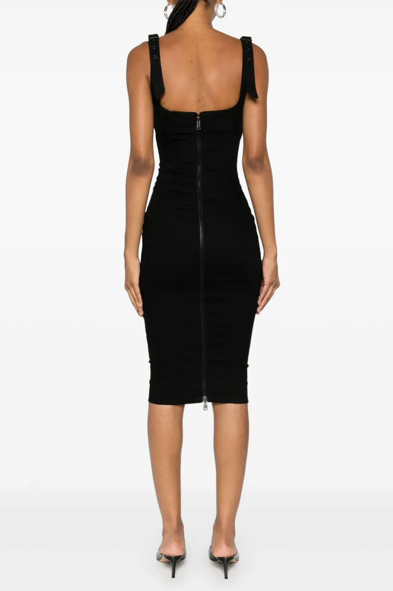 Effortlessly Elegant Dress with a Timeless Design