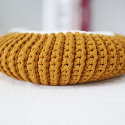 A Vintage Style Bag with Delicate Timeless Details