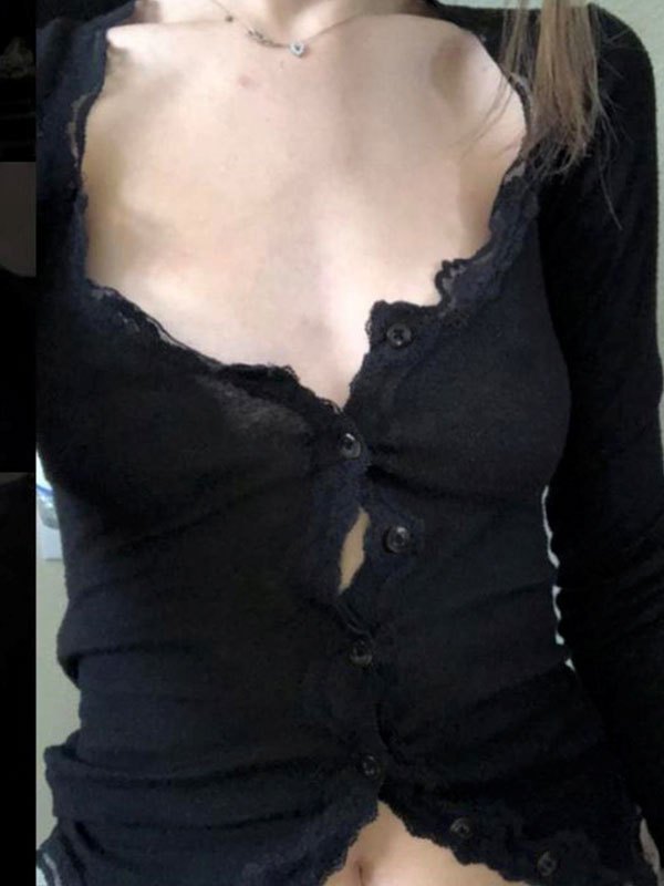Classic Vintage Top with a Flattering Fit