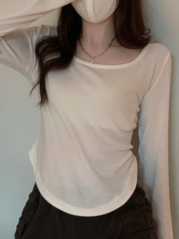 A Vintage Style T-Shirt with Delicate Timeless Details