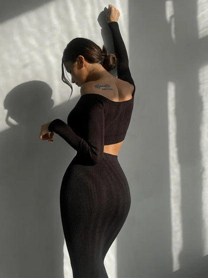 Effortlessly Elegant Top with a Timeless Design