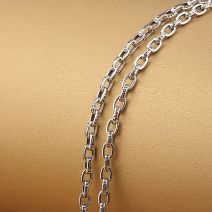 Sophisticated Garment with a Clean Classic Look
