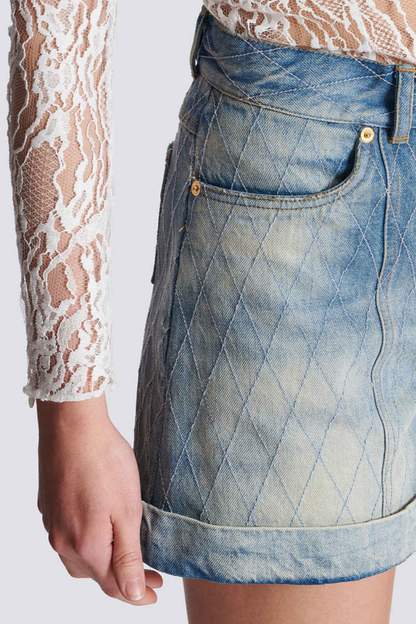 Beautifully Finished Garment in a Timeless Design