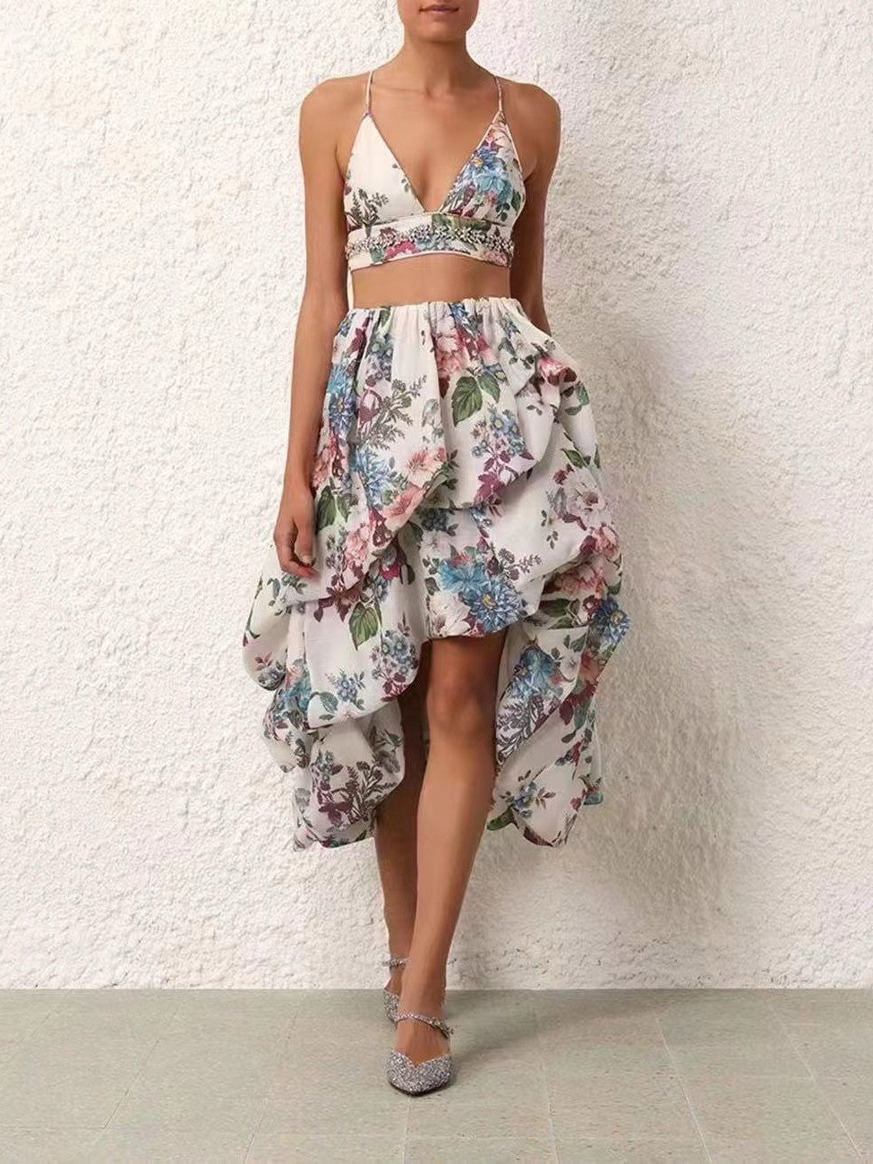 Beautifully Finished Garment in a Timeless Design