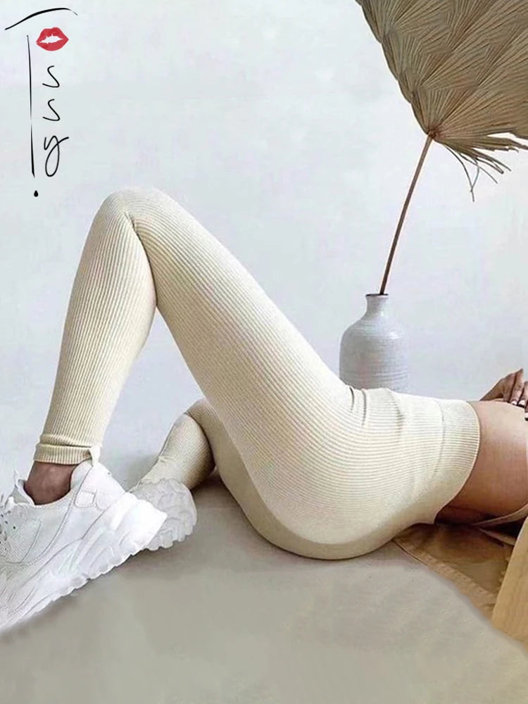 Beautifully Crafted Pants in a Classic Style