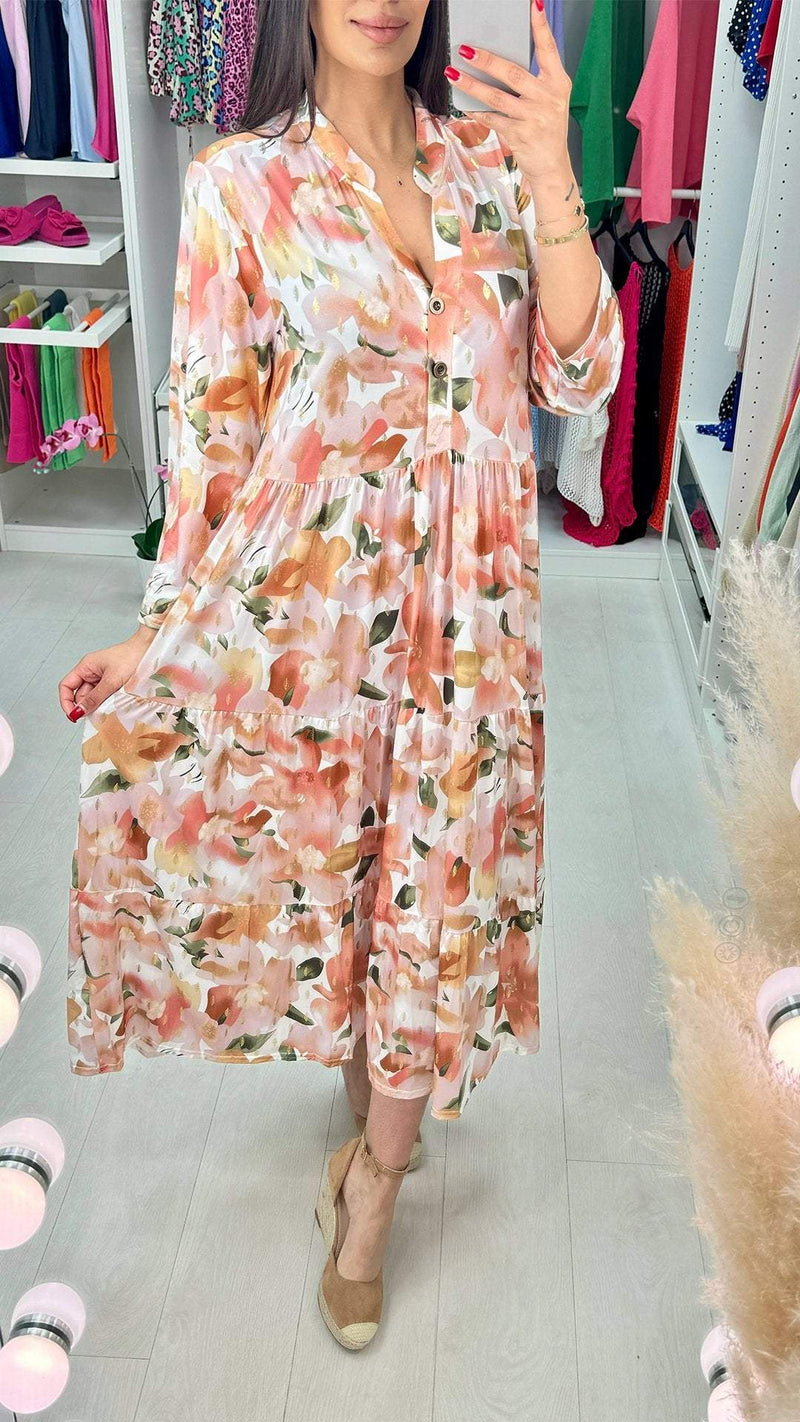 Effortlessly Elegant Dress with a Timeless Design