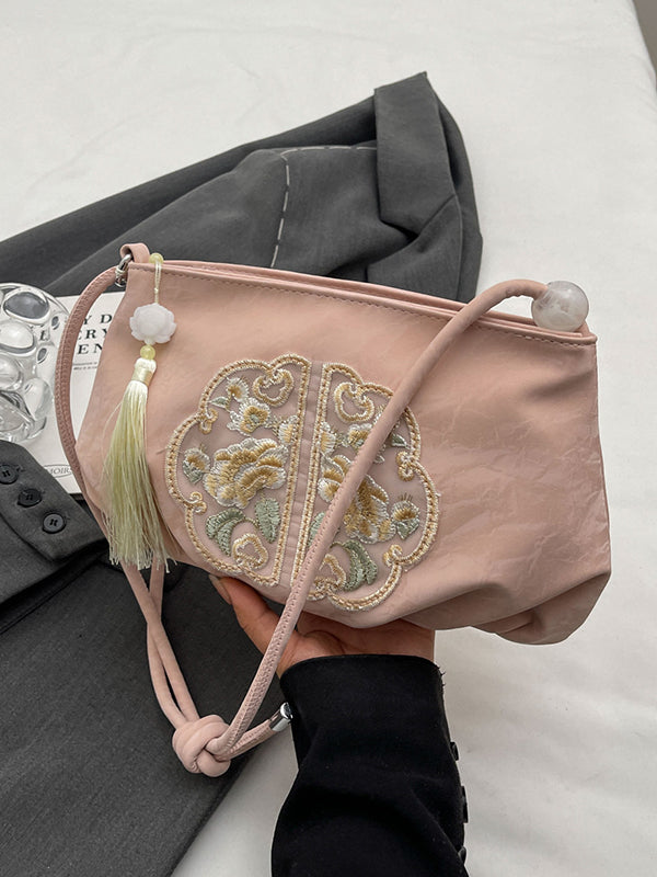 Elegantly Styled Bag for Everyday Wear