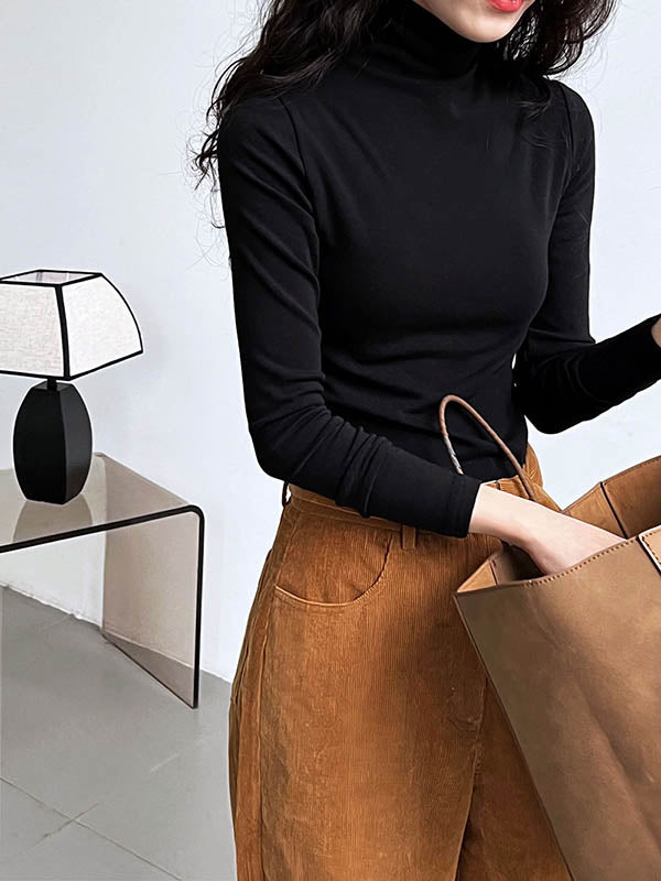 Gracefully Styled T-Shirt for Any Occasion