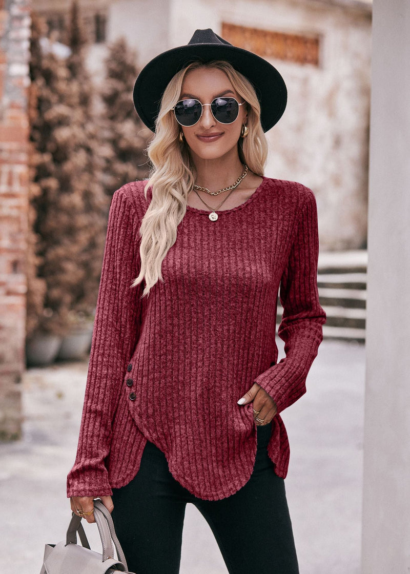 Well Tailored T-Shirt with a Graceful Silhouette