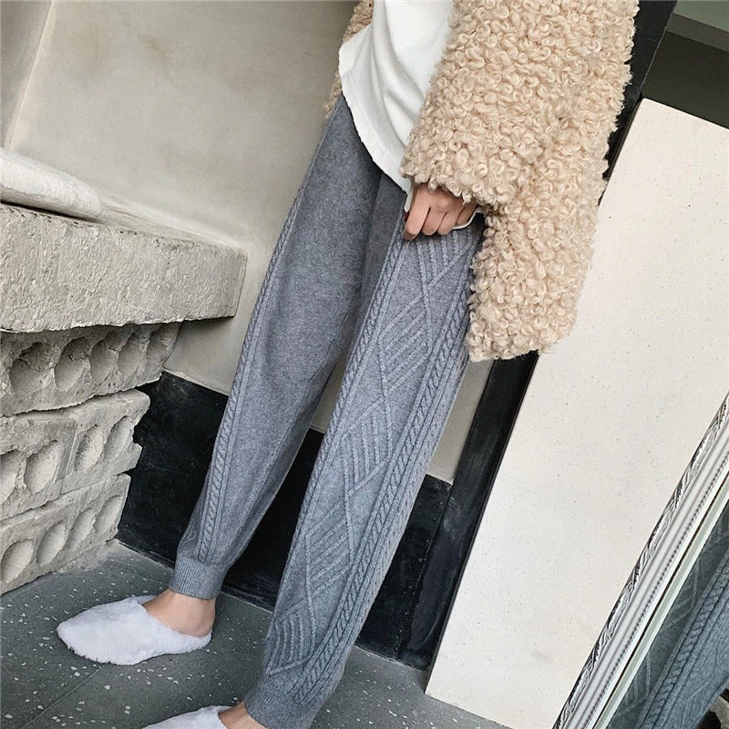 Beautifully Finished Pants in a Timeless Design