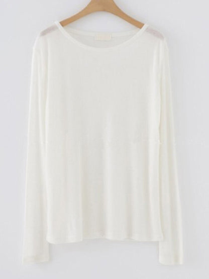 Effortlessly Elegant Shirt with a Timeless Design