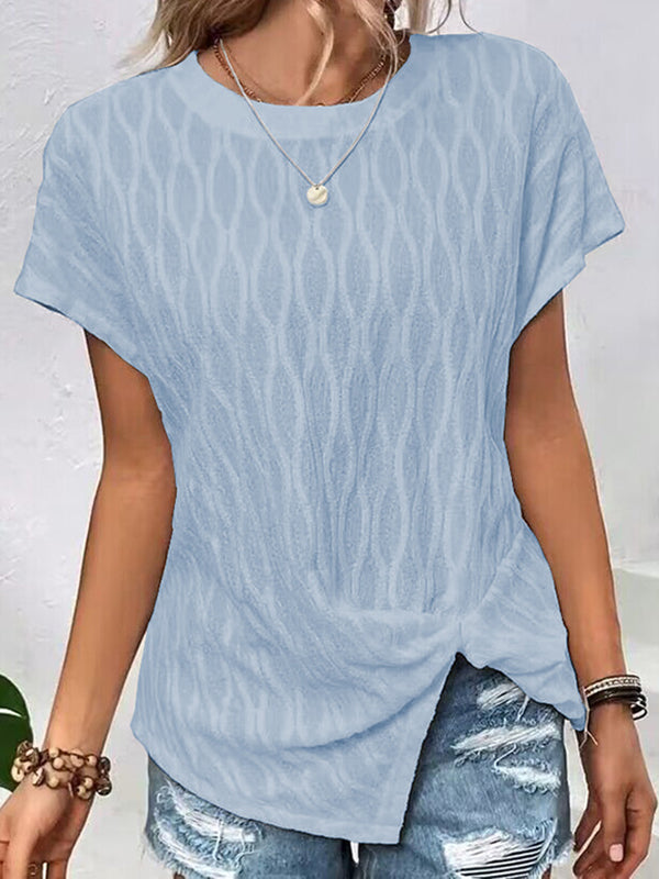 Beautifully Crafted T-Shirt in a Classic Style