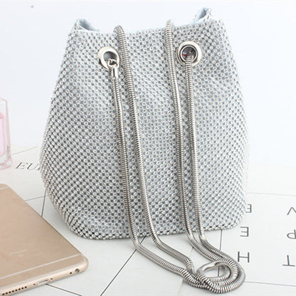 Gracefully Styled Bag for Any Occasion