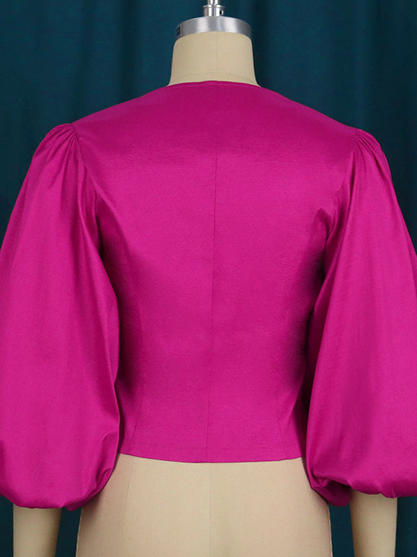 Classic Vintage Blouse with a Flattering Fit