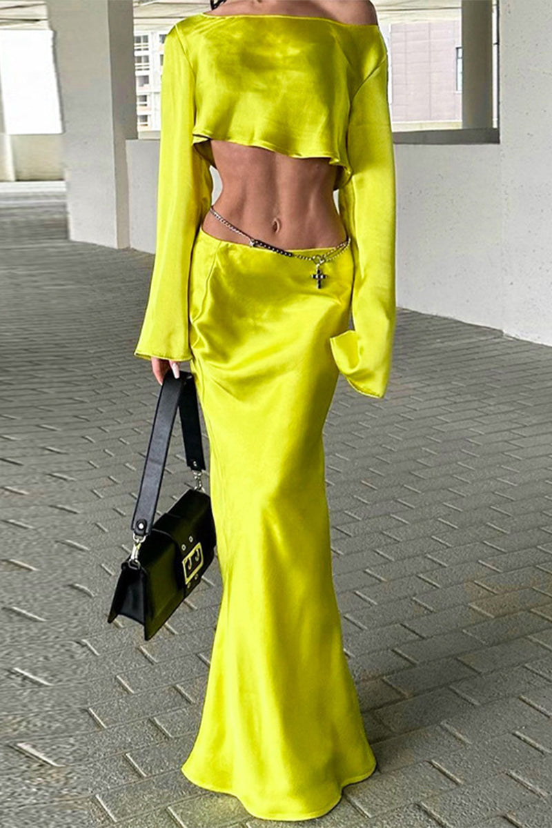 Well Tailored Garment with a Graceful Silhouette