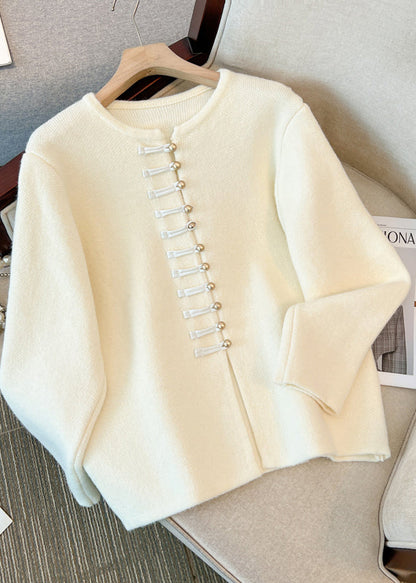 Beautifully Crafted Cardigan in a Classic Style