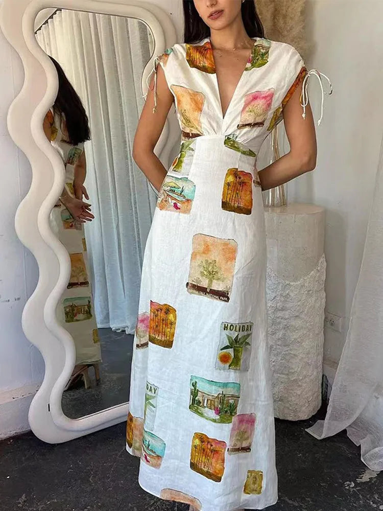 Effortlessly Elegant Dress with a Timeless Design