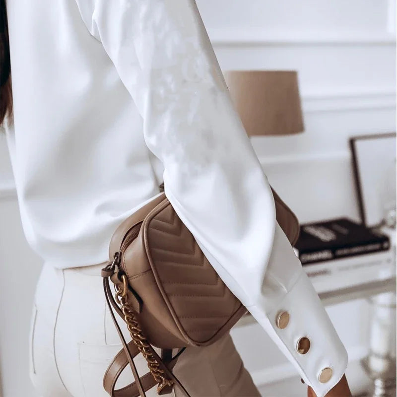 Classic Vintage & Enduringly Stylish Blouse
