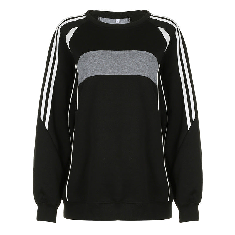 Effortlessly Elegant Sweater with a Timeless Design