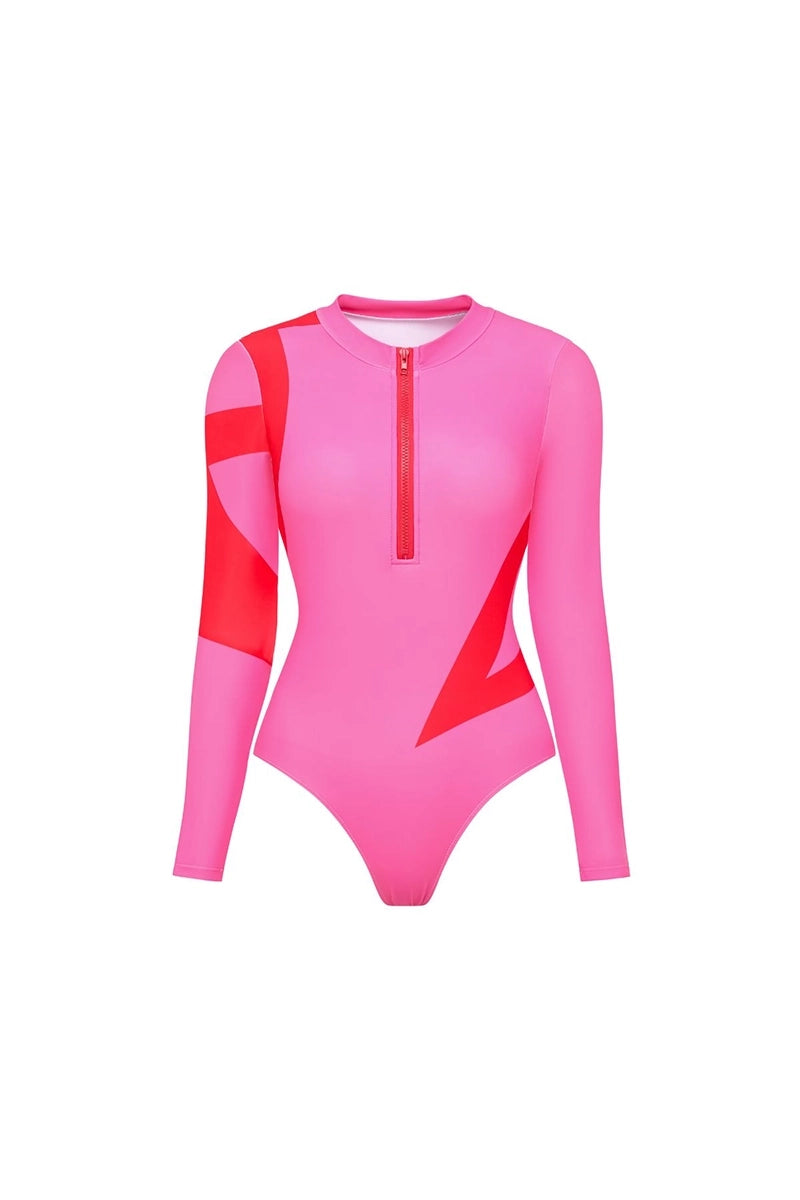 Well Tailored Swimsuit with a Graceful Silhouette