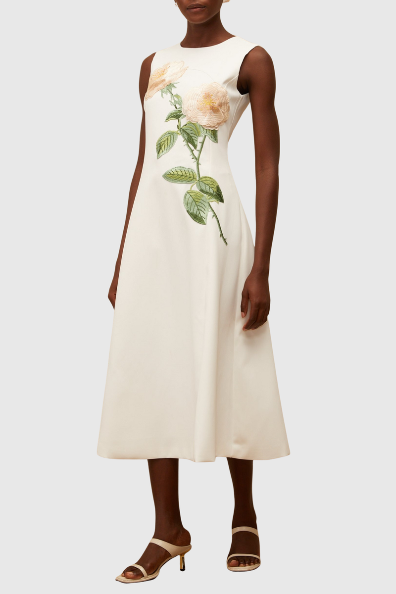 Beautifully Crafted Dress in a Classic Style