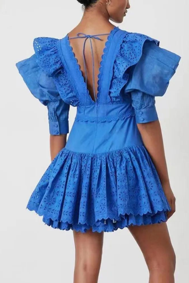 Classic Vintage & Enduringly Stylish Dress