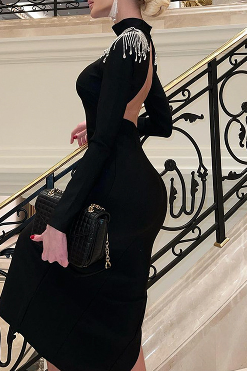 Beautifully Crafted Dress in a Classic Style