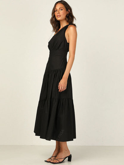 Sophisticated Dress with a Clean Classic Look