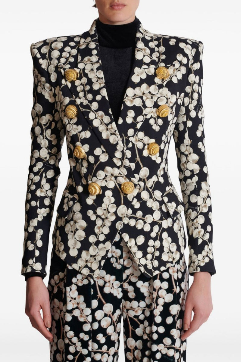 Beautifully Crafted Garment in a Classic Style