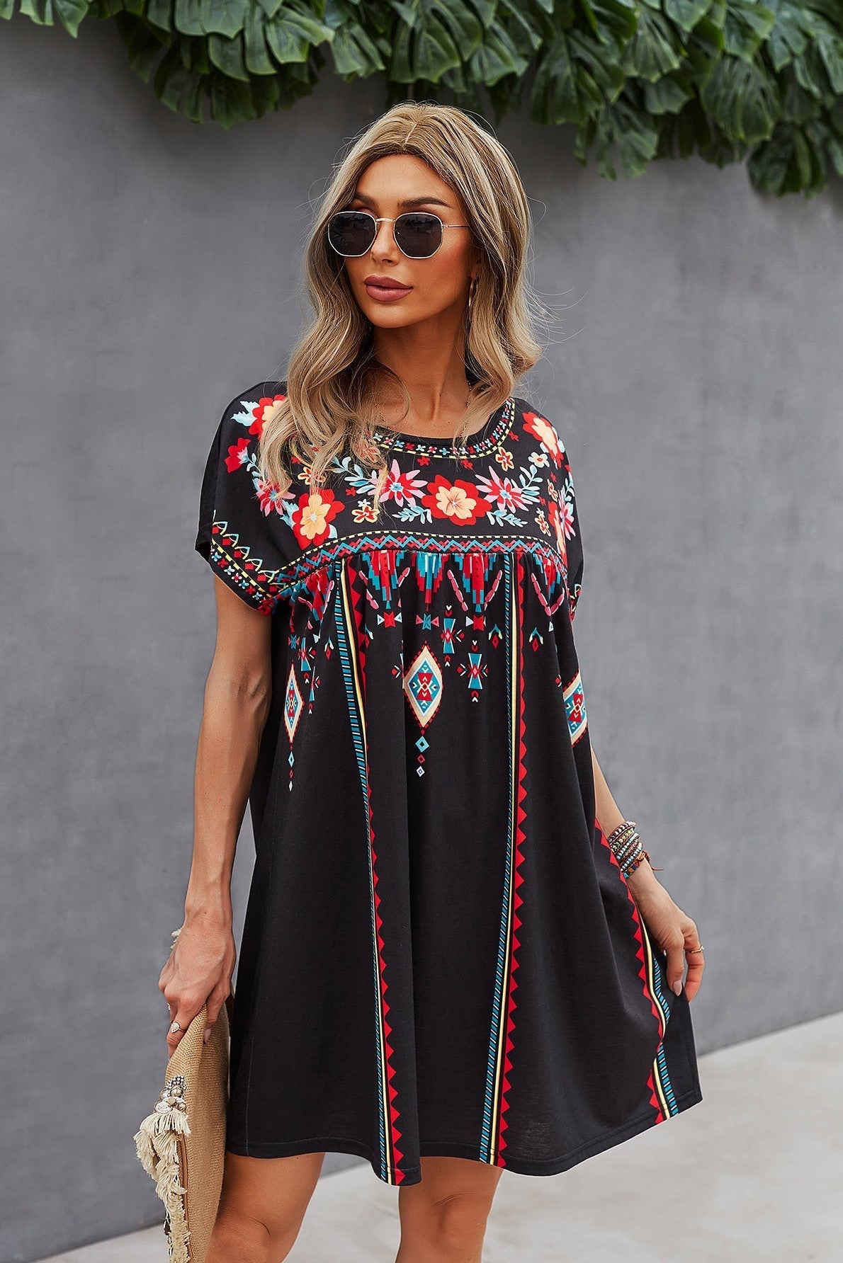 Classic Vintage & Enduringly Stylish Dress