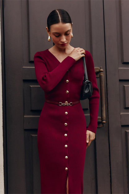 A Vintage Style Dress with Delicate Timeless Details